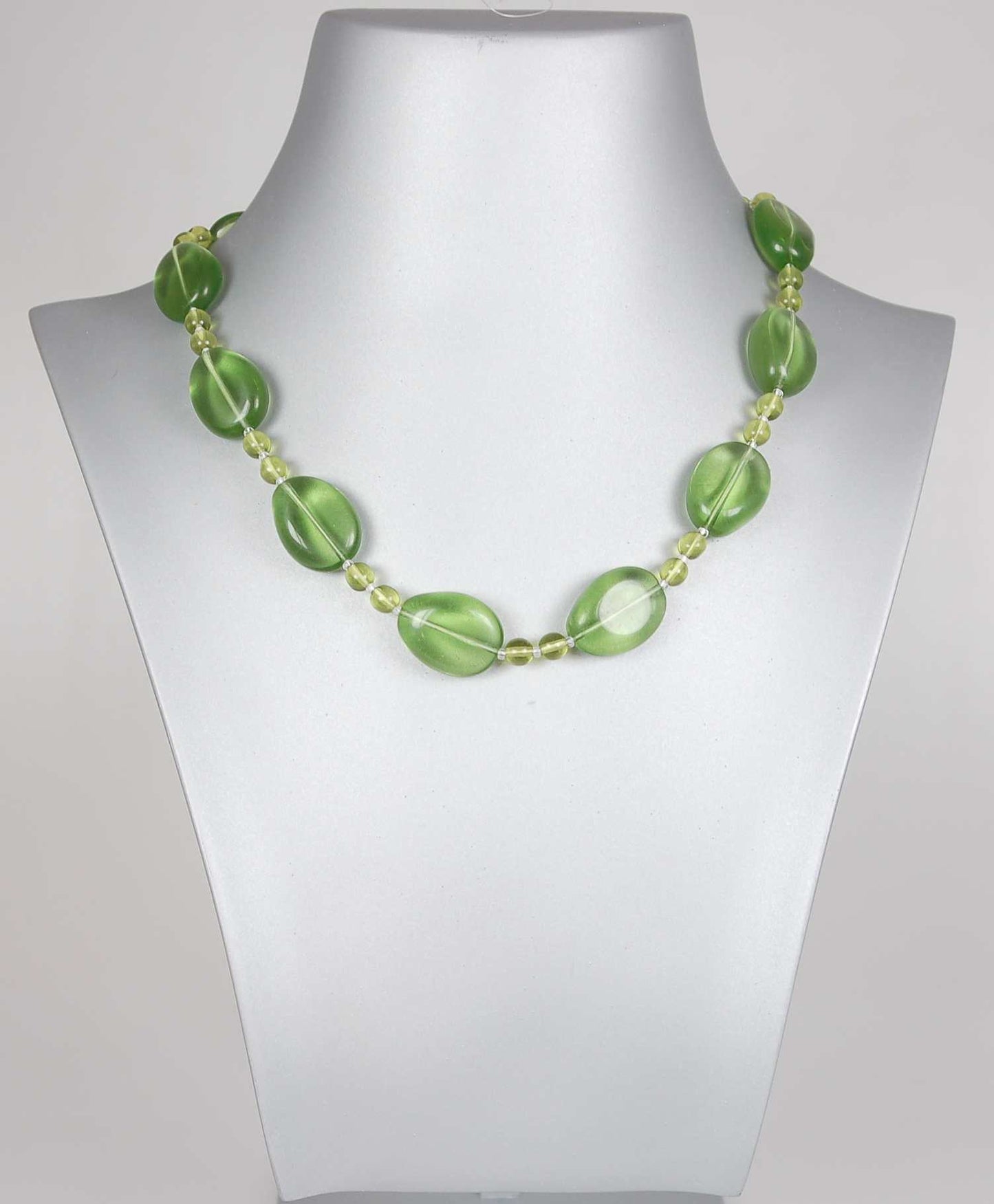 3 pcs Jewelry piece with Czech Glass Beads (OUTLET Vintage)