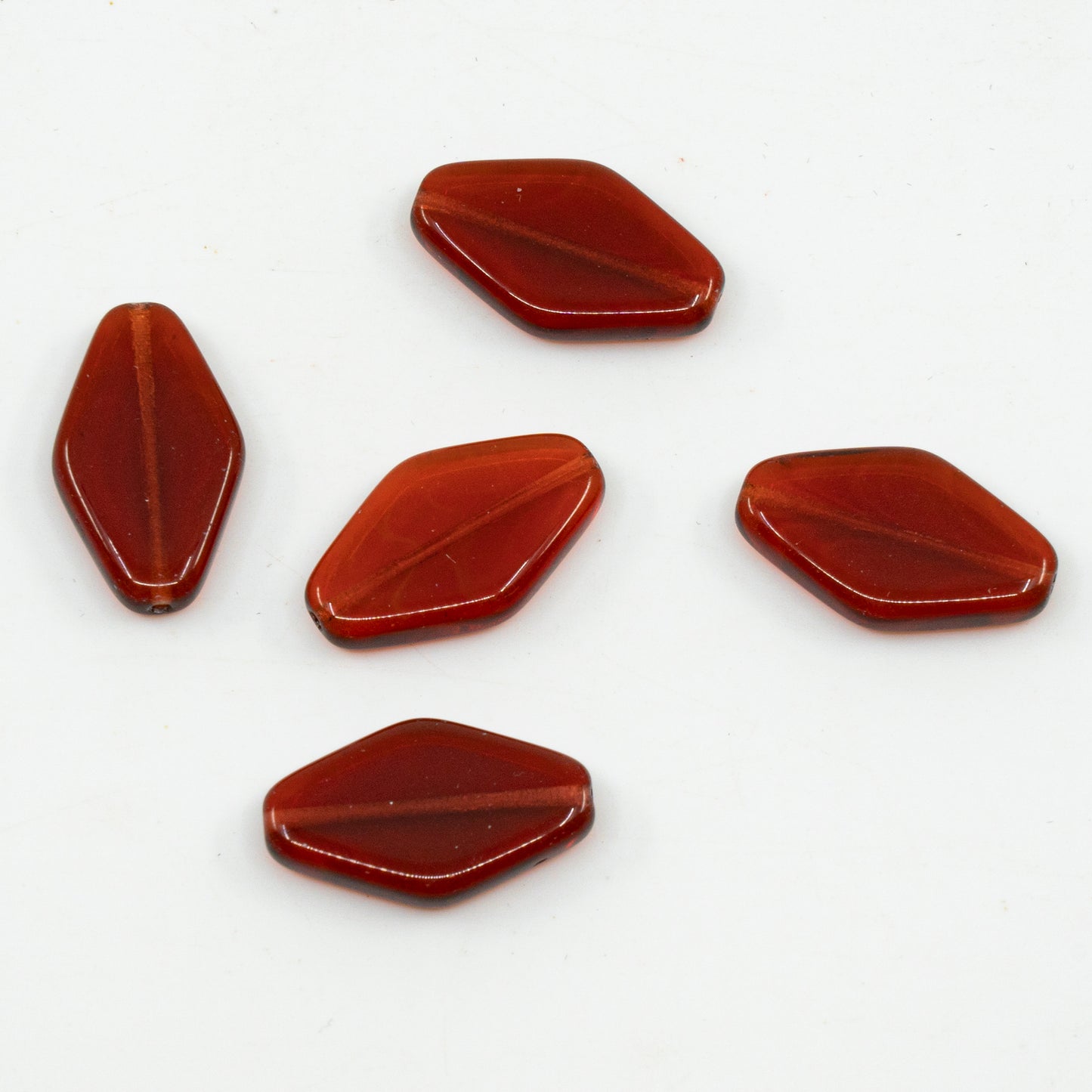OUTLET 10 grams Flat Fhombus Beads, 22 x 12 mm, Transparent Red (70350), Glass, Czech Republic