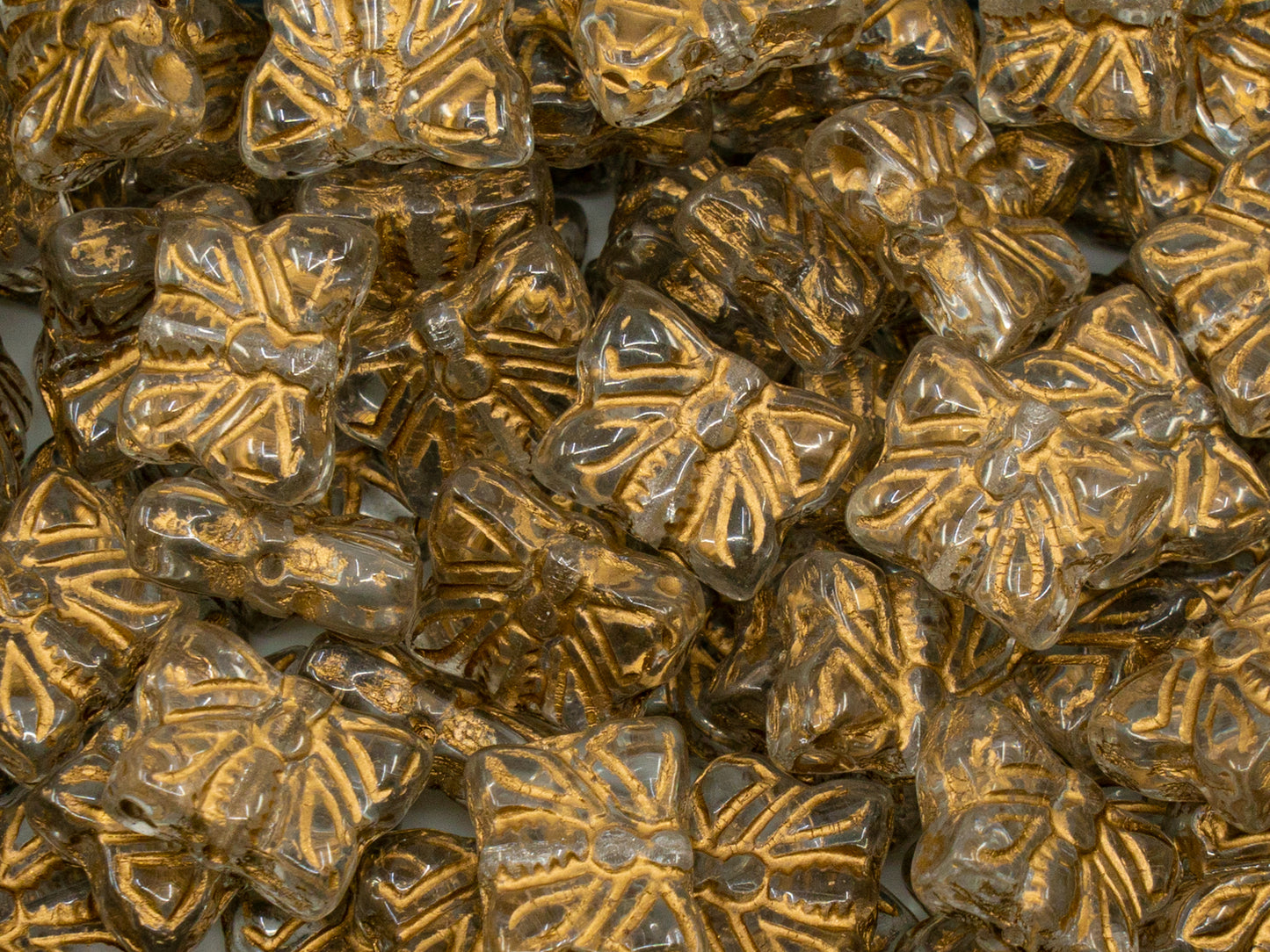 アウトレット 10グラム バタフライビーズ、15 x 12 mm、クリスタルゴールドライン（00030-54202）、ガラス、チェコ共和国