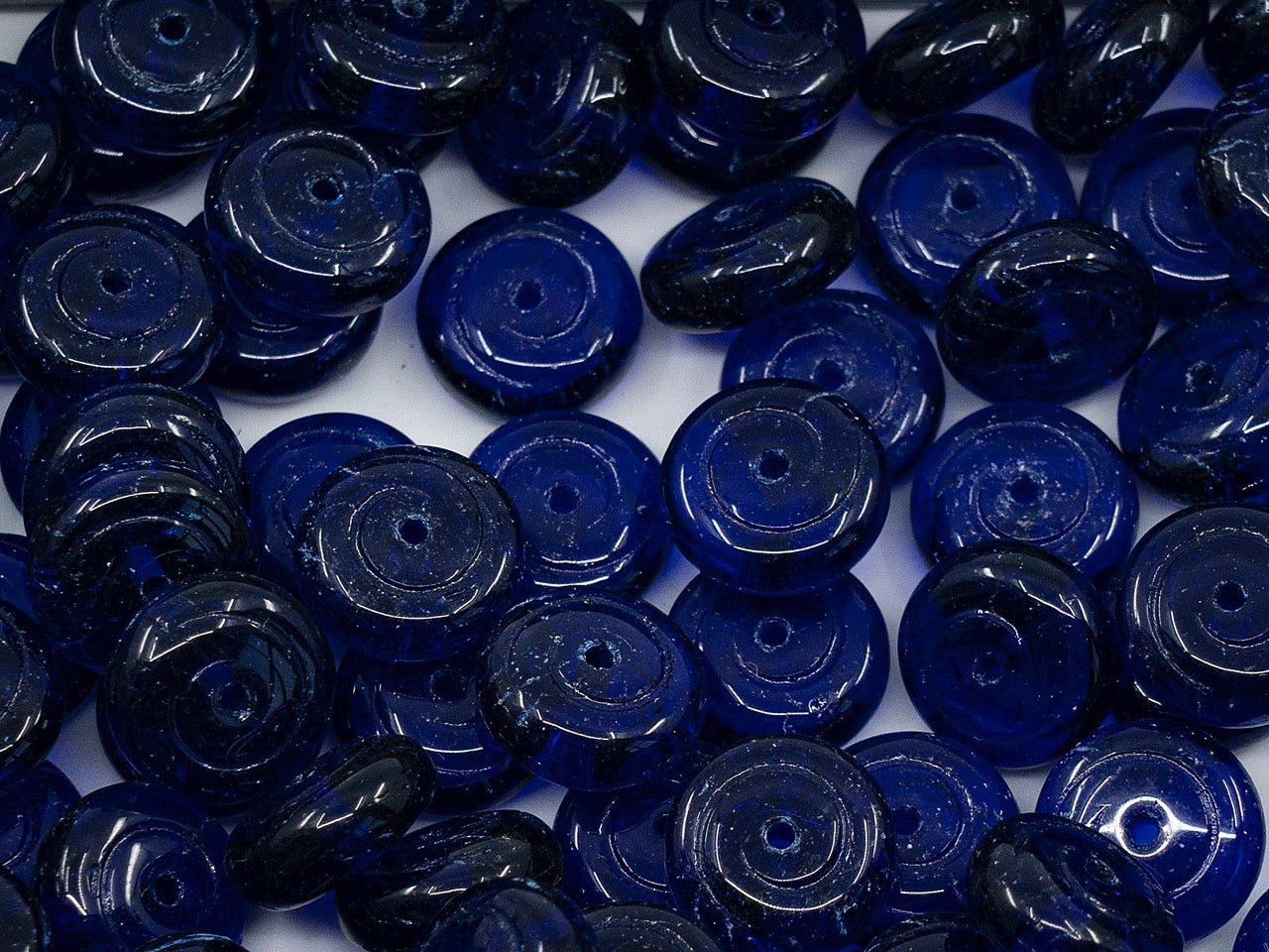 アウトレット カタツムリプレスビーズ、mm、ガラス、チェコ共和国