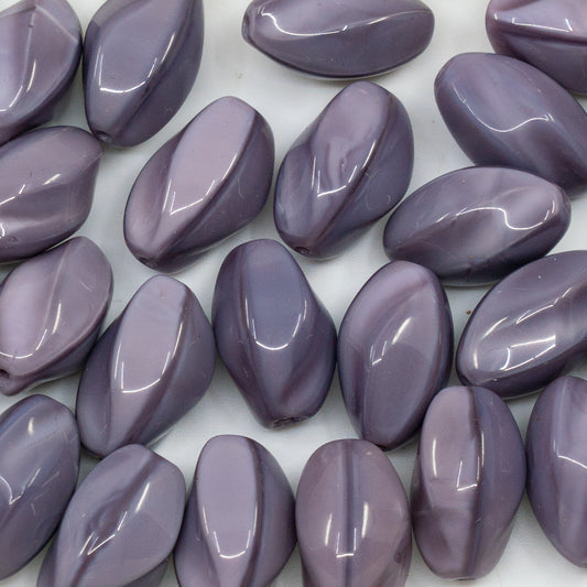 OUTLET 10 grams Twisted Oval Pressed Beads, 20 x 10 mm, Silk Lavender (24010), Glass, Czech Republic