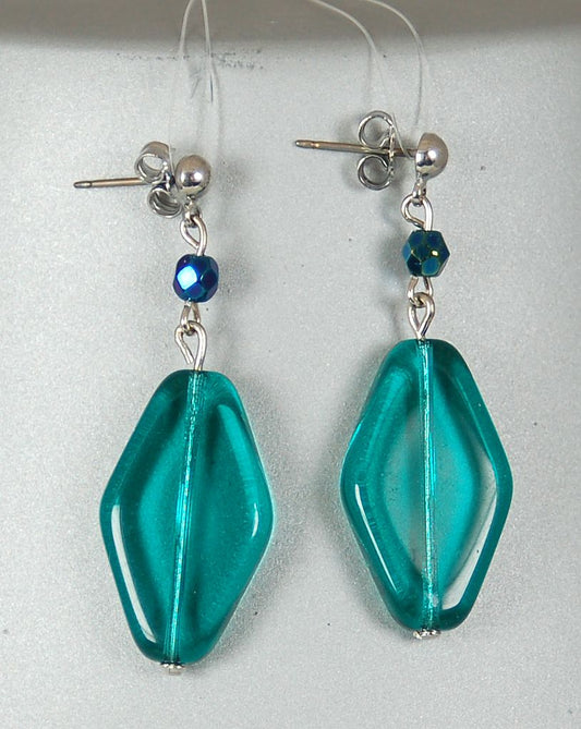 3 pcs Jewelry piece with Czech Glass Beads (OUTLET Vintage)