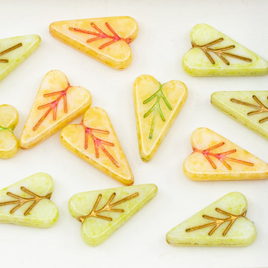 アウトレット 10グラム ハートリーフビーズ、16 x 11 mm、ミックスカラーベージュ（ミックスベージュ）、ガラス、チェコ共和国