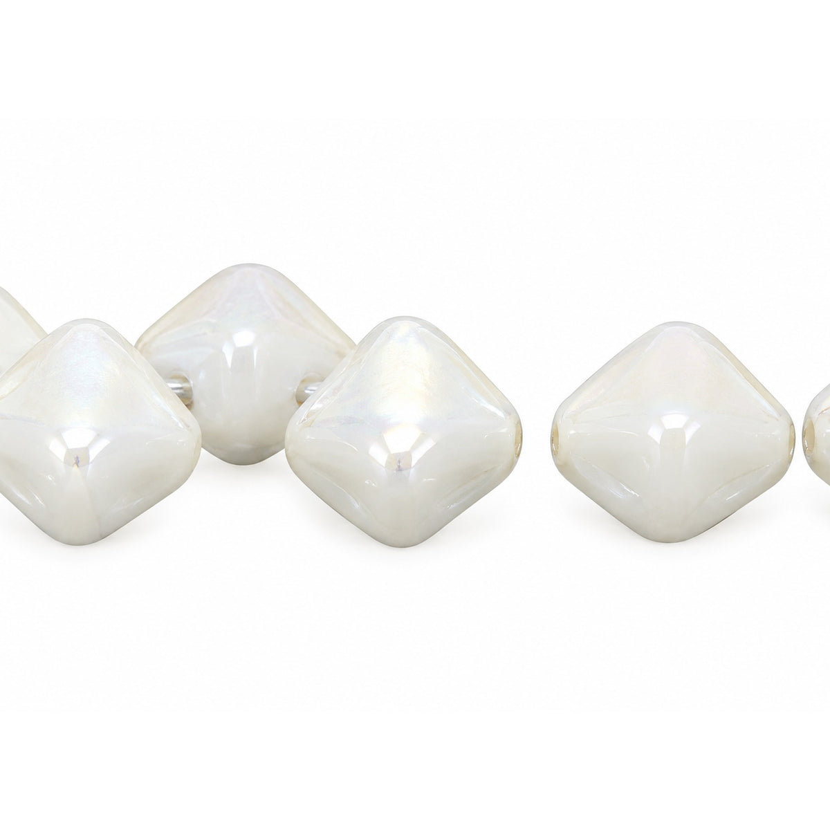 Silky 2-Hole Square Beads, Chalk White 28305 (03000-28305), Glass, Czech Republic