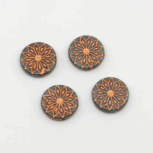 アウトレット 10グラム 折り紙フラワービーズ、18 x 18 mm、透明ダークブルー銅線入り（30330-54200）、ガラス、チェコ共和国