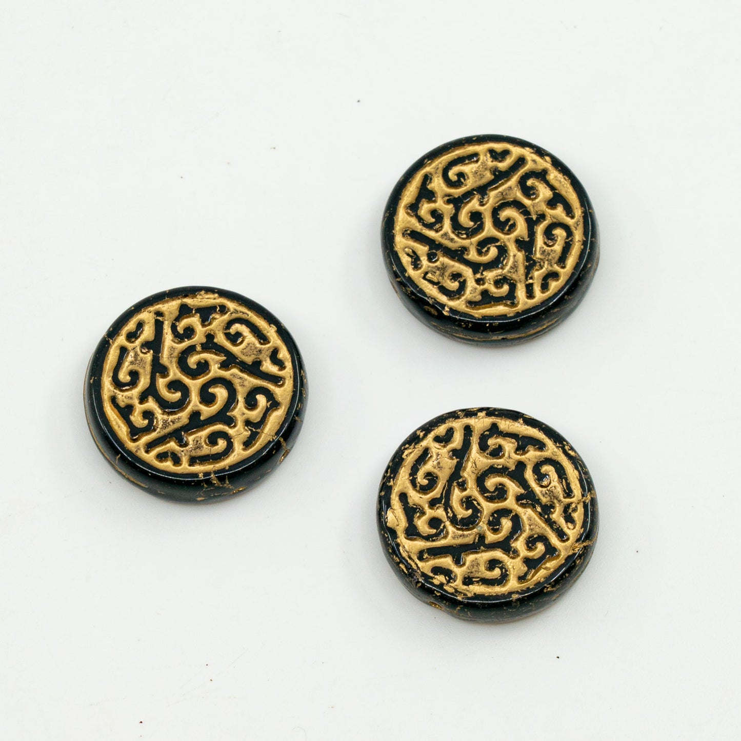 奥特莱斯 10克圆形硬币，饰有压花装饰珠，20 x 20毫米，黑金内衬（23980-54302），玻璃，捷克共和国