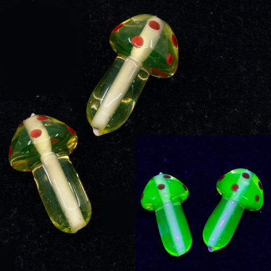 OUTLET 10 grams Lampwork Handmade Beads Mushroom, 25 x 9 mm, Transparent Yellow Red (80130-red), Glass, Czech Republic