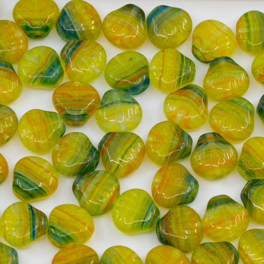 OUTLET 250g/50g Small Flat Shell Beads, 8 x 7 mm, Yellow Green (yellow-green), Glass, Czech Republic