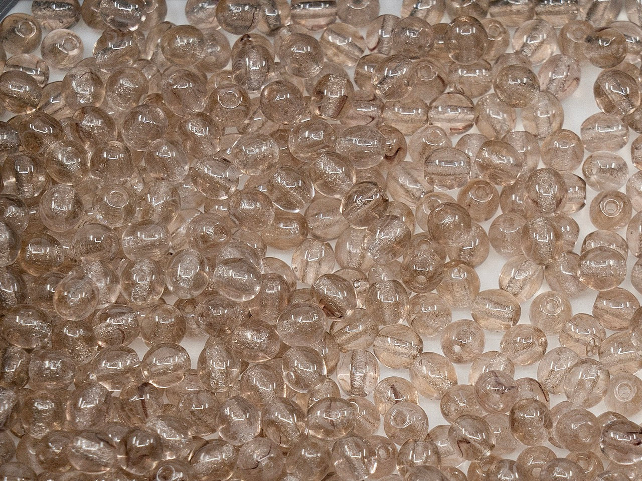 OUTLET 圆珠，3 毫米，玻璃，捷克共和国