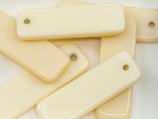 OUTLET 10g Rectangle Pendant Beads, 30 x 10 mm, Beige (13000), Glass, Czechia