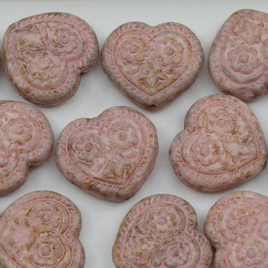 OUTLET 250g/50g Heart With Folklore Flowers Beads, 17 x 17 mm, White Travertin Warm Purple Spotted (02010-86800-33304), Glass, Czech Republic