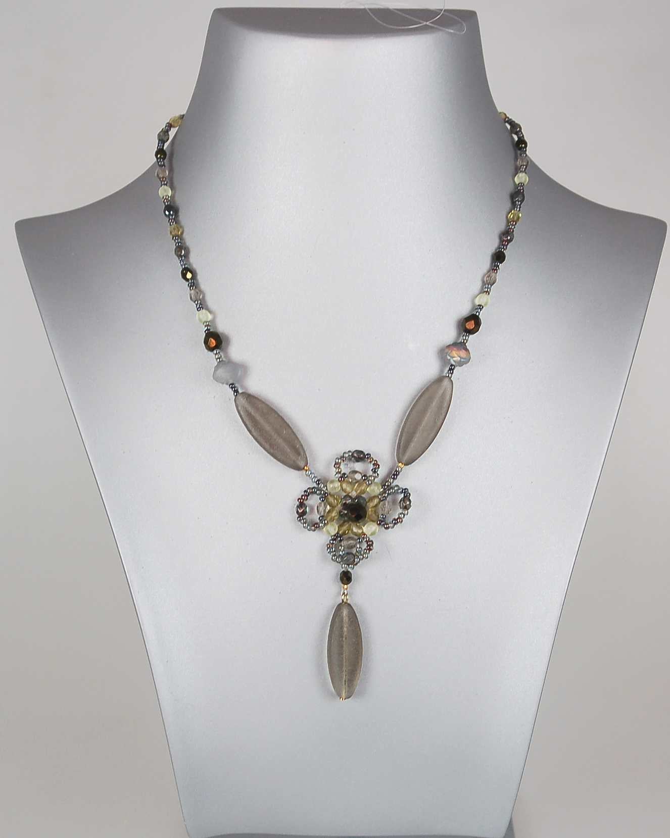 3 pcs Jewelry piece with Czech Glass Beads (OUTLET Vintage)