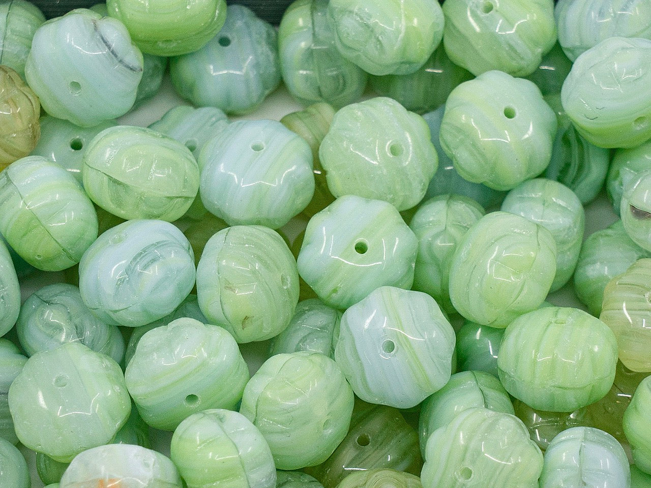 OUTLET 南瓜珠，8x11 毫米，玻璃，捷克共和国