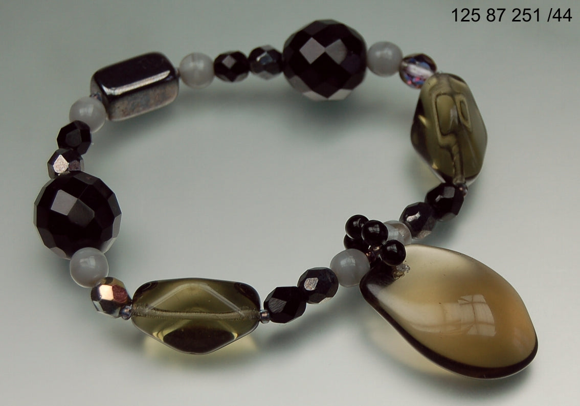 3 pcs Jewelry piece with Czech Glass Beads (OUTLET Vintage)