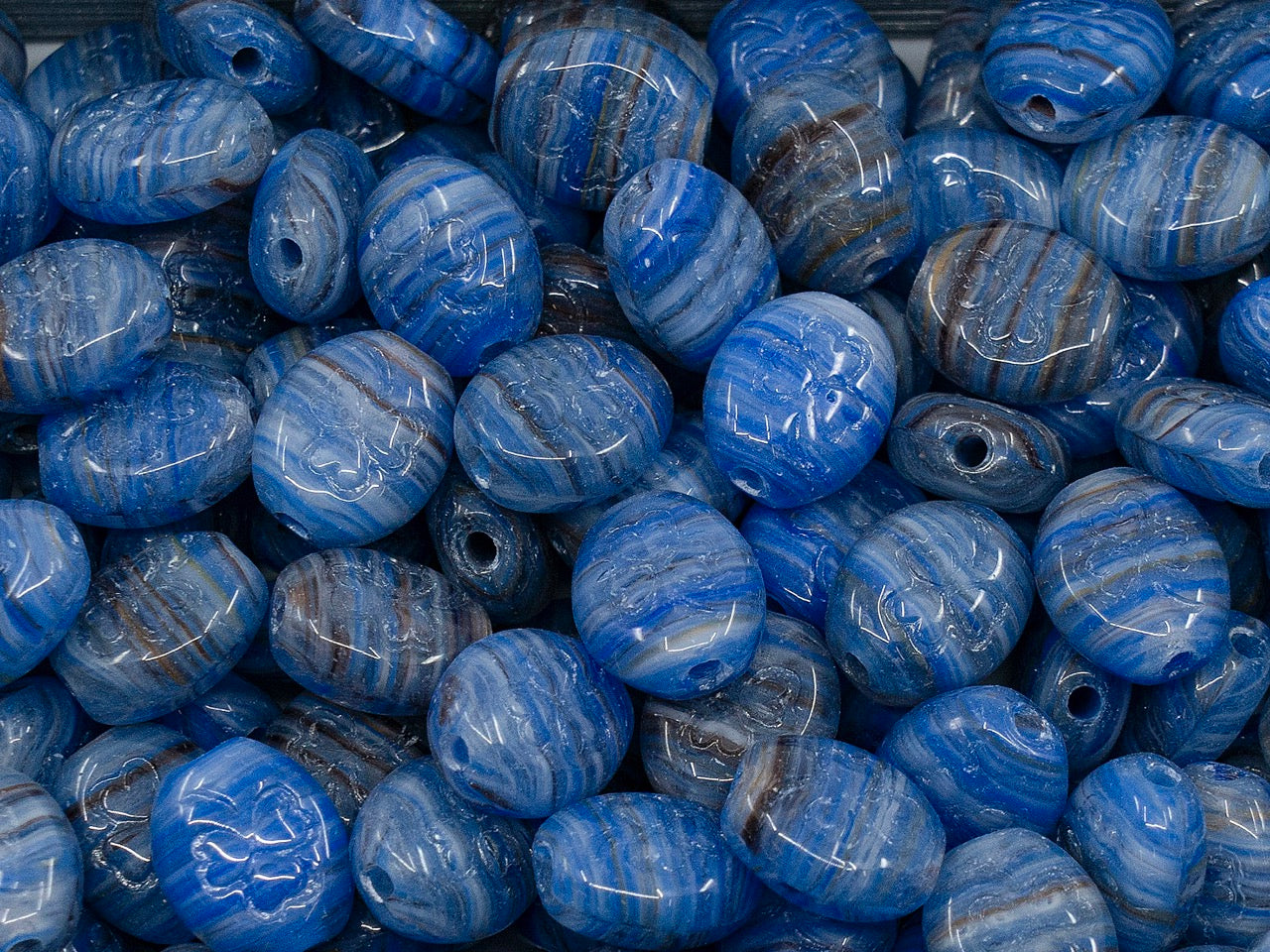 アウトレット シャムロック オーバルビーズ、10x8 mm、ガラス、チェコ共和国