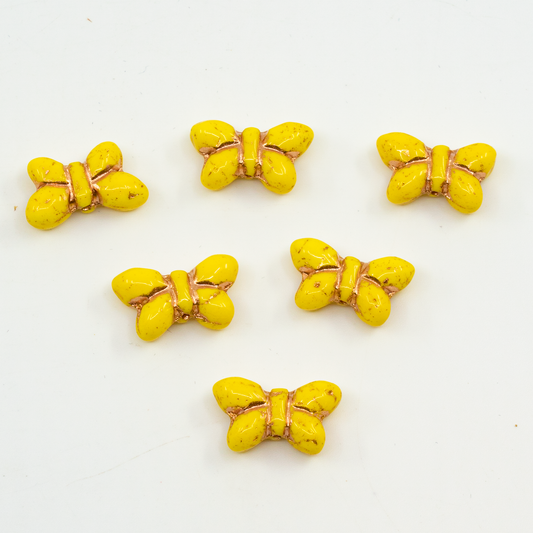 OUTLET 10 grams Simple Butterfly Pressed Glass Beads, 20 x 12 mm, Yellow Copper Lined (83120-54200), Glass, Czech Republic
