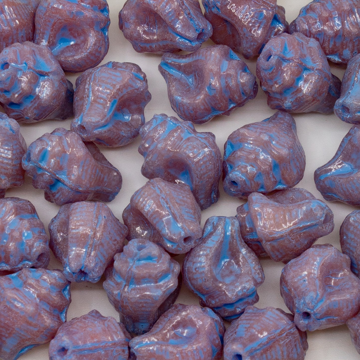 OUTLET 250g Murex Shell Beads, 15 x 12 mm, Opal Pink Light Blue Lined (71111-54308), Glass, Czech Republic