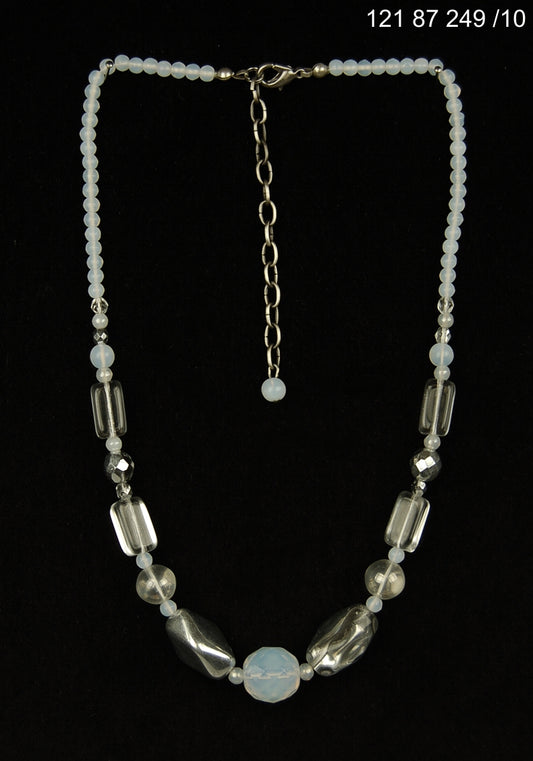 3 pcs Jewelry piece with Czech Glass Beads (OUTLET Vintage)