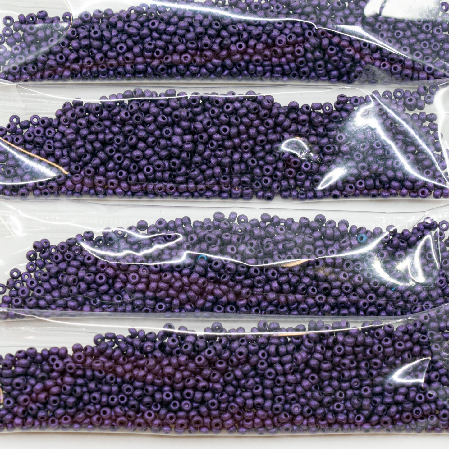 奥特莱斯 10克宝仕奥莎Ornela种子珠，圆孔，散装，11/0，深紫色79 (23980-79021)，玻璃，捷克共和国