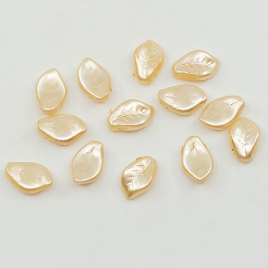 OUTLET 10 grams Wavy Leaf Beads, 9 x 14 mm, Milk Pearl (milk-pearl), Glass, Czech Republic