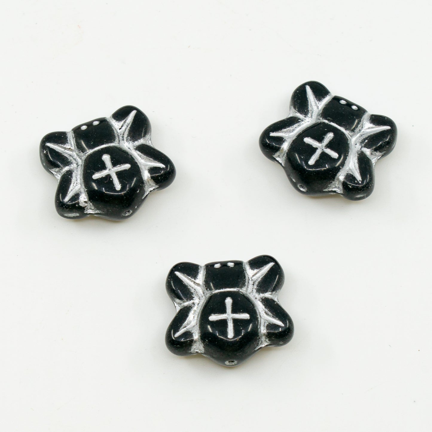 アウトレット 10グラム スパイダービーズ、20 x 20 mm、ブラックシルバーライン（23980-54201）、ガラス、チェコ共和国