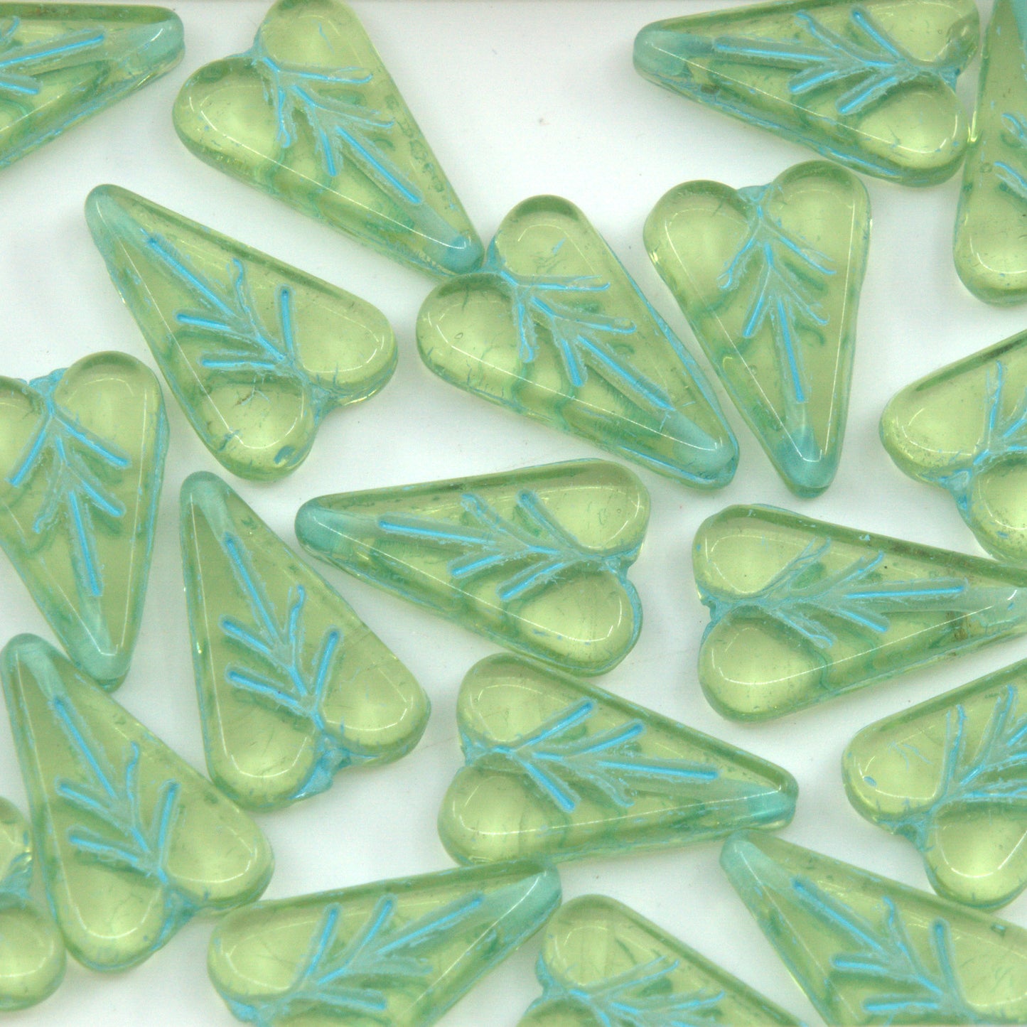 OUTLET 250g/50g Heart Leaf Bead, 16 x 11 mm, Transparent Green Light Blue Lined (50400-54308), Glass, Czech Republic