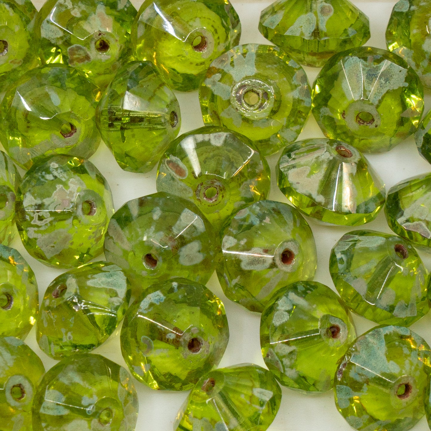 アウトレット 10グラム ファセットスペシャルカットビーズ、9 x 14 mm、透明グリーンピカソ（50200-43400）、ガラス、チェコ共和国