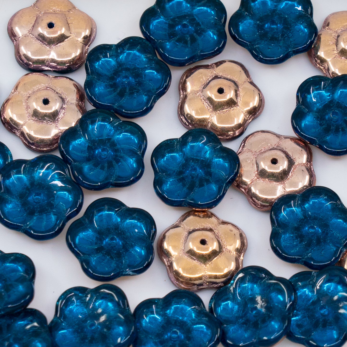 OUTLET 250g/50g Flat Flower Beads, 12 x 12 mm, 60070 Rose Gold Capri (60070-27101), Glass, Czech Republic