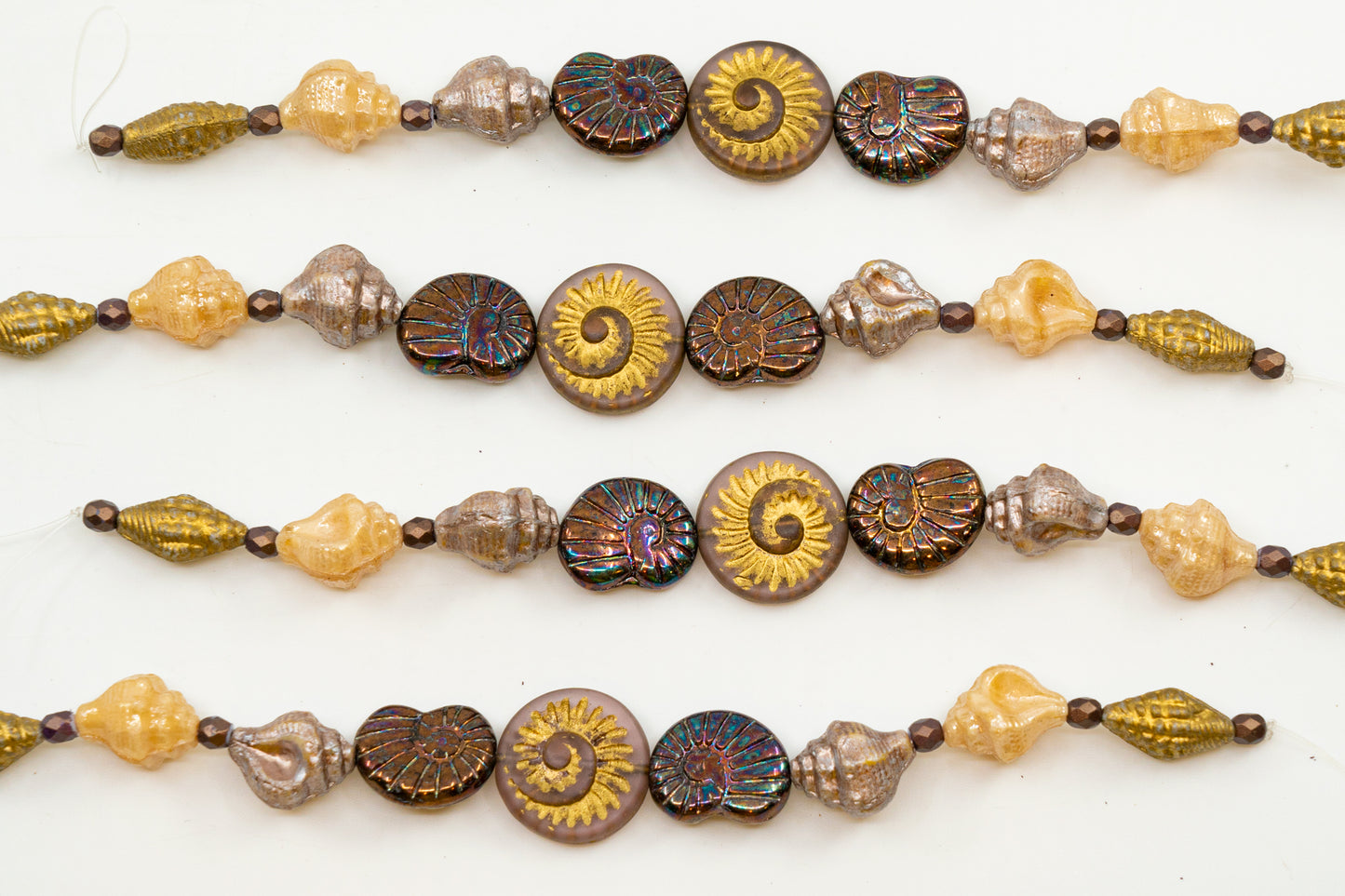 アウトレット 1個 ストランドビーズミックスストランドゴールドシェル