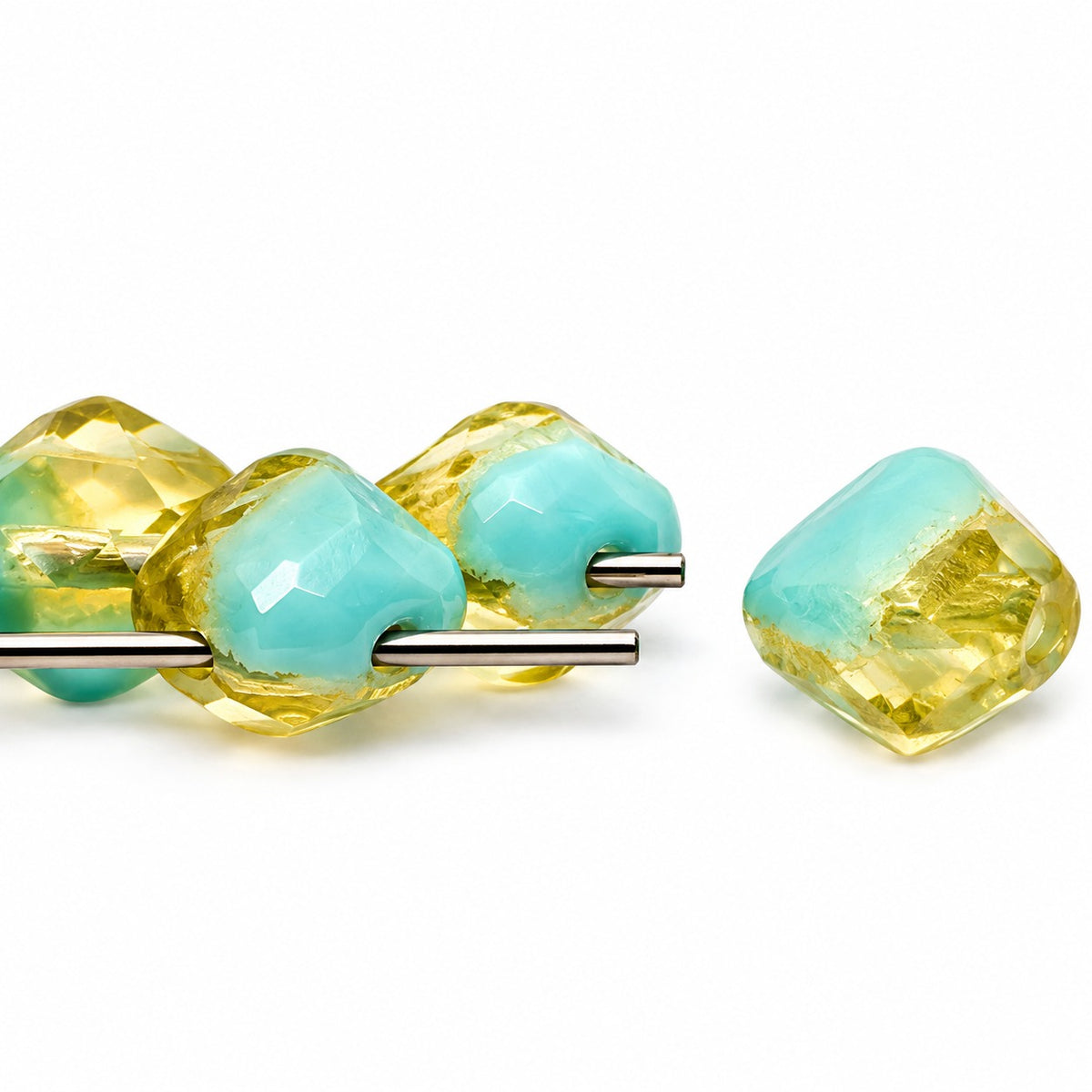 Silky 2-Hole Square Beads, S0150 (s0150), Glass, Czech Republic