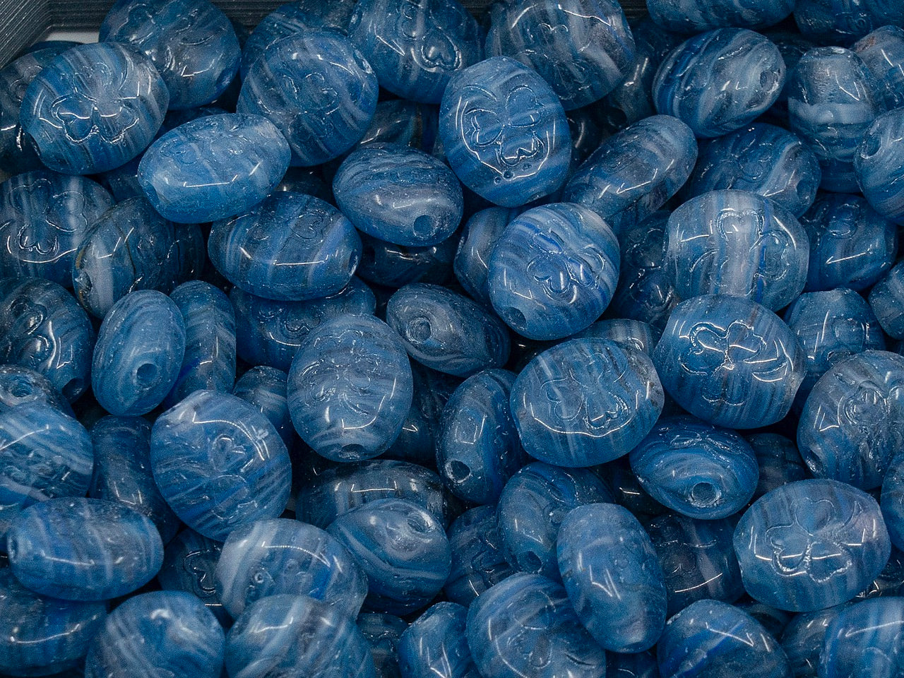 OUTLET Shamrock Oval Beads, 10x8 mm, Glass, Czech Republic