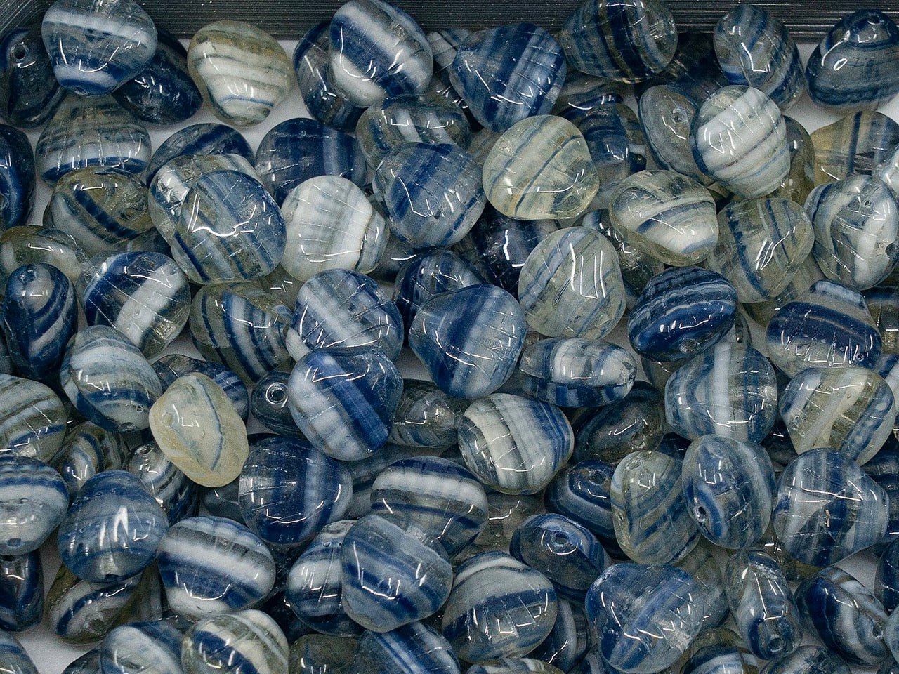 OUTLET 小扁贝壳珠，8x7 毫米，玻璃，捷克共和国