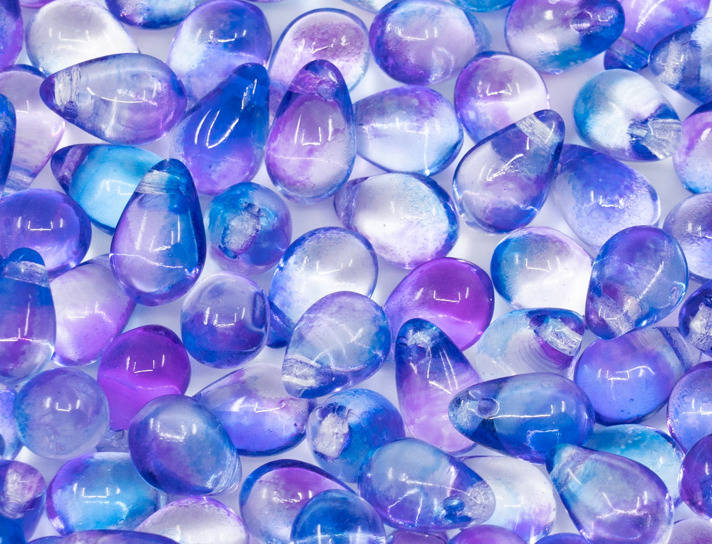 OUTLET 10 grams Drop Beads, 6 x 9 mm, Crystal Blue Violet (00030-48002), Glass, Czech Republic