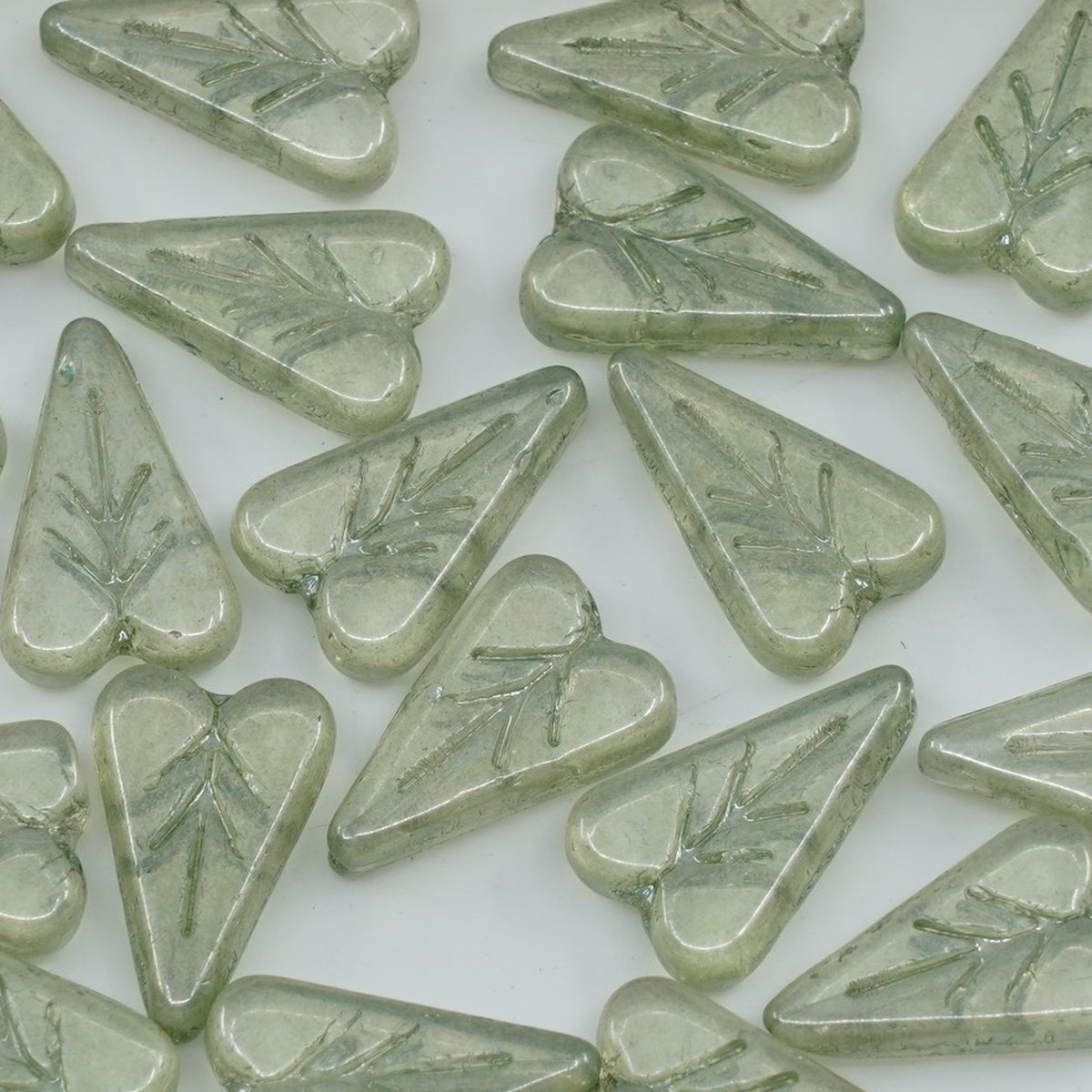OUTLET 250g/50g Heart Leaf Bead, 16 x 11 mm, Crystal Luster Green Full Coated (00030-14457), Glass, Czech Republic