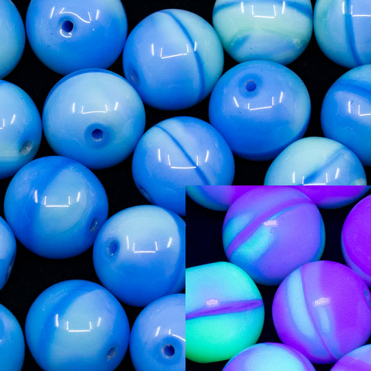 OUTLET 10 grams Round Druck Beads, 14 x 14 mm, Mixed Blue Uran (mixed-blue-uran), Glass, Czech Republic