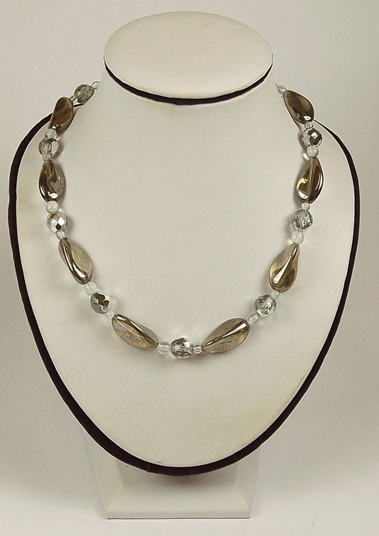 3 pcs Jewelry piece with Czech Glass Beads (OUTLET Vintage)