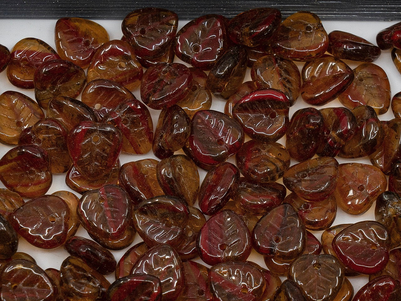 OUTLET Heart Leaf Beads, 9 mm, Glass, Czech Republic