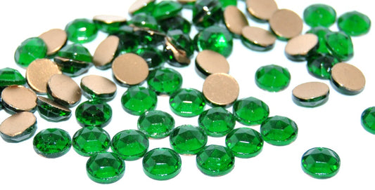 Round Flat Back Faceted Cabochon, Smaragd Foiled (SMARAGD-SIMILIZATION), Glass, Czech Republic ~ STRANDED