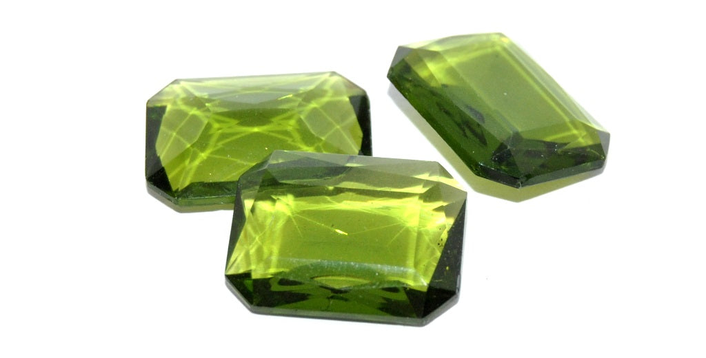 Ocatgon Emerald Cut Rectangle Pointed Back Faceted Cabochon, Olivine (2518-OLIVINE), Glass, Czech Republic ~ STRANDED