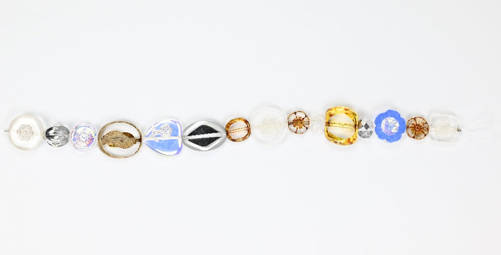 OUTLET 10 grams Stranded Bead Mix, size mix,  (crystal AB), Glass, Czech Republic