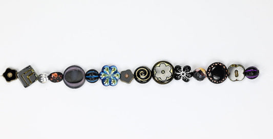 OUTLET 10 grams Stranded Bead Mix, size mix,  (black), Glass, Czech Republic