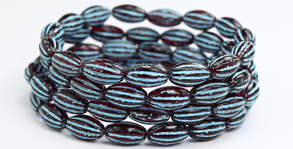 椭圆形瓜珠，透明红色浅蓝色内衬（90090-54308），玻璃，捷克共和国