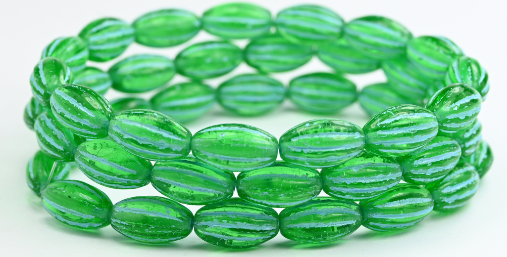 椭圆形瓜珠，50600 浅蓝色内衬（50600-54308），玻璃，捷克共和国