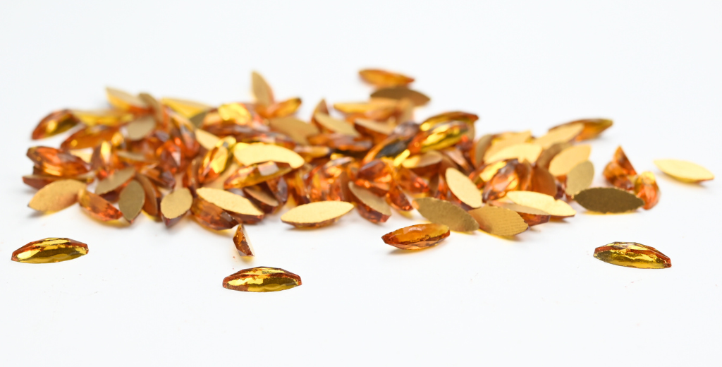 Navette Flat Back Cabs, Topaz (TOPAZ), Glass, Czech Republic ~ STRANDED