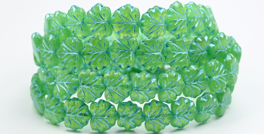 枫叶珠，蛋白石绿蓝内衬（51010-54323），玻璃，捷克共和国 ~ 串珠