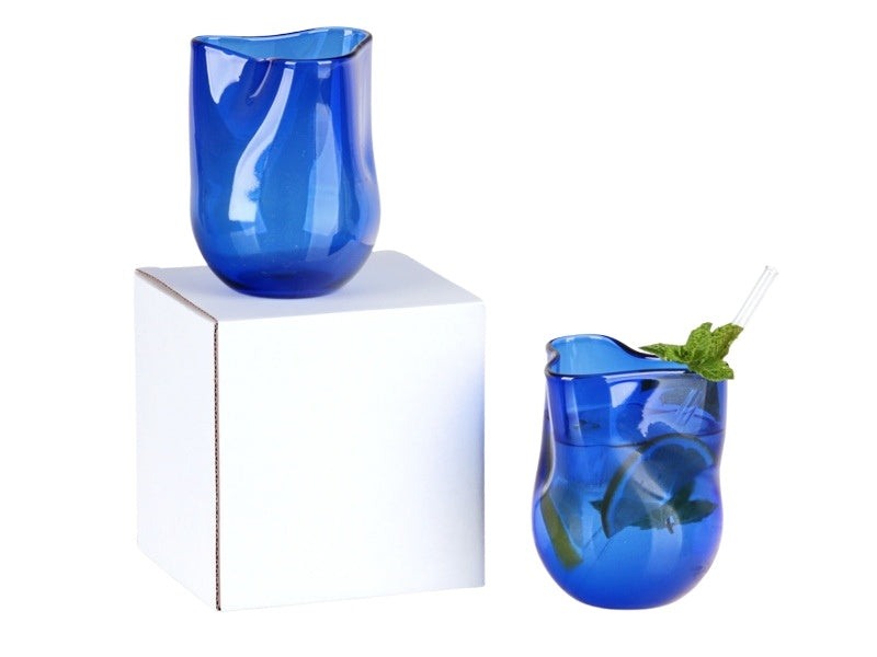 Wasserglas aus recycelter Weinflasche, Glas, Tschechische Republik