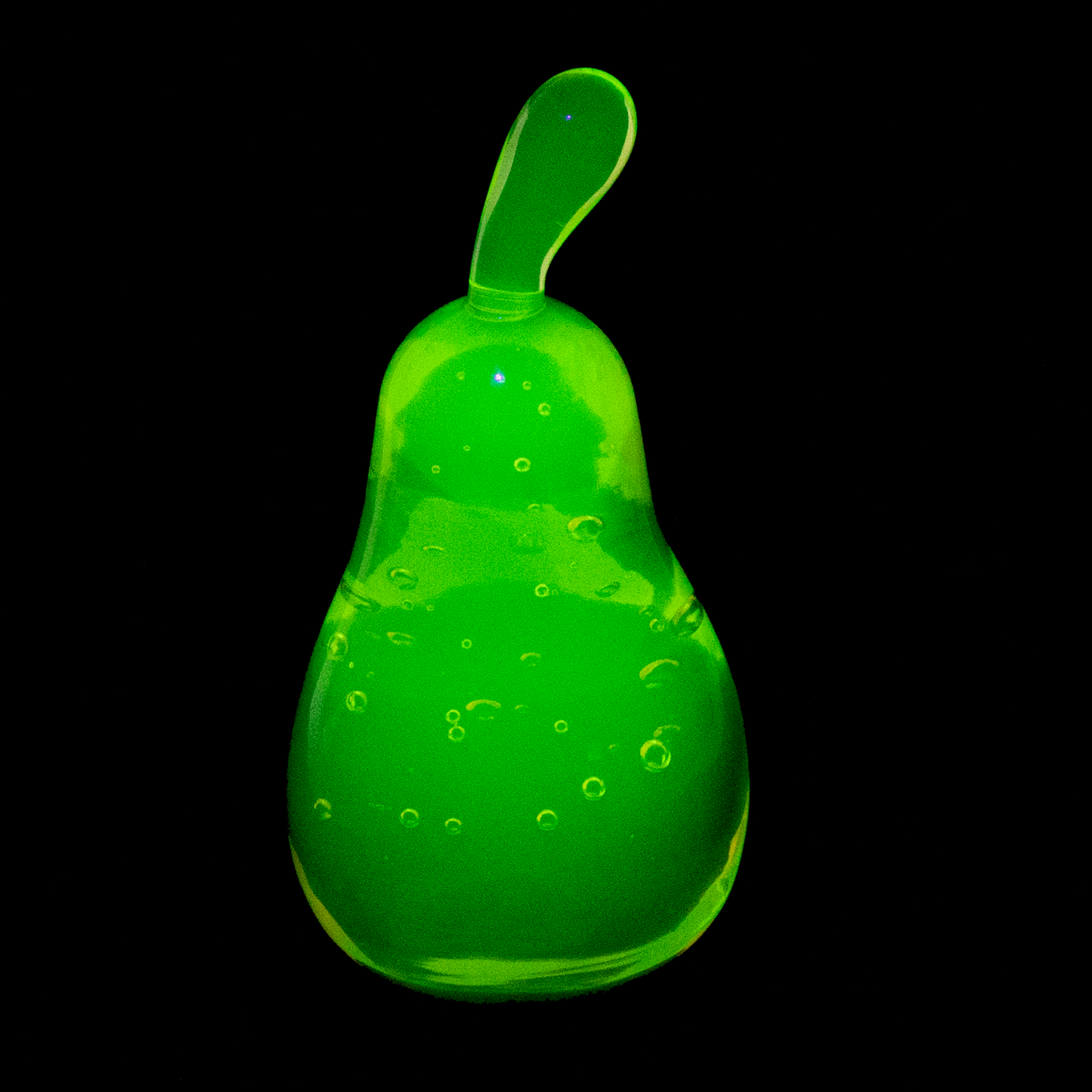 Uranium Glass Pear Paper-Weight – Handmade UV-Reactive Art Figurines, Czech Republic