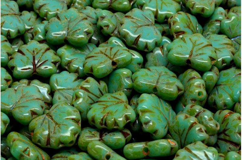 メープルリーフビーズ、ターコイズステインストロング（63130-86805）、ガラス、チェコ共和国