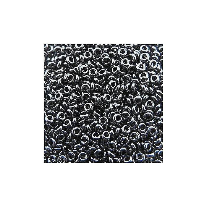 Rocailles TOHO seed beads Metallic Hematite (#81) Glass Japan