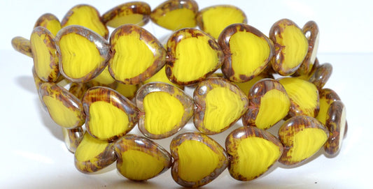 Table Cut Heart Beads, (85000 43400), Glass, Czech Republic
